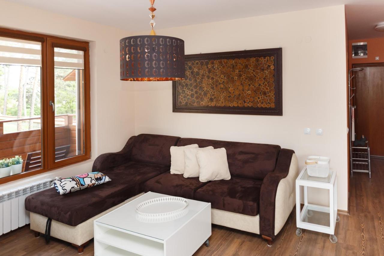 Апартамент "Forest View" В Комплекс "Вели Хилс" Velingrad Esterno foto